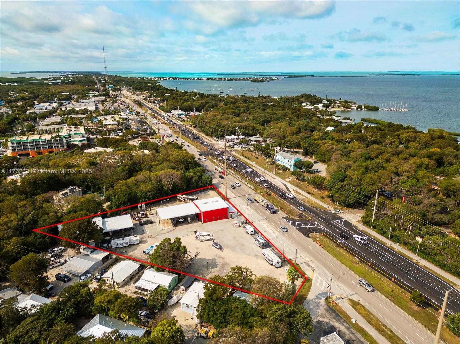 Small Image of 100099 OVERSEAS HWY, Out of City Number 2