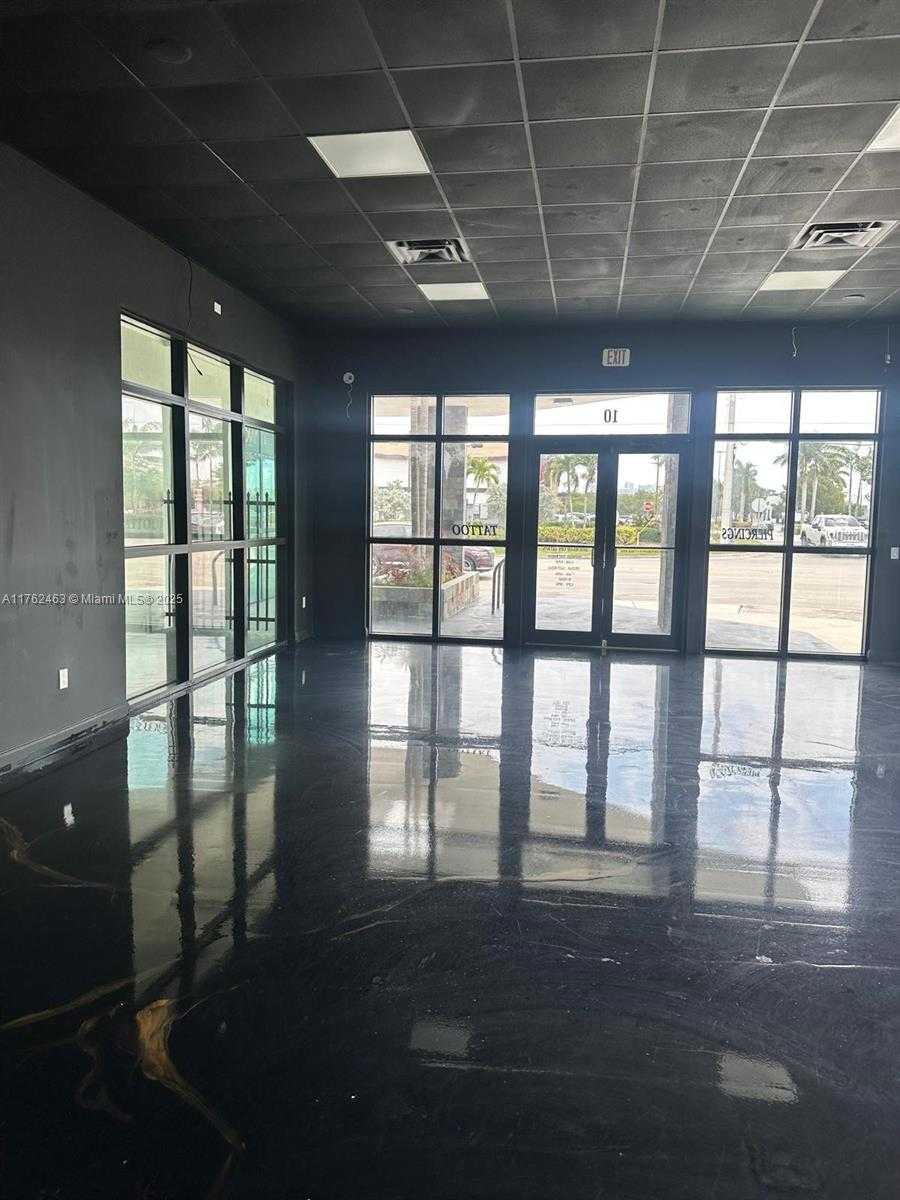 Small Image of 101 SOUTH WEST 27TH AVE, Fort Lauderdale Number 17
