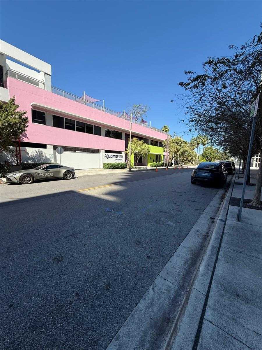 Small Image of 1036 SOUTH WEST 3RD AVE, Miami Number 5