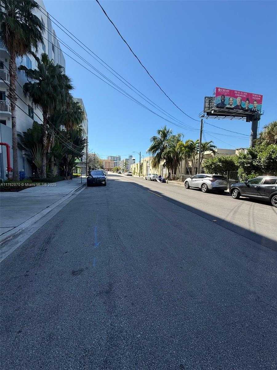 Small Image of 1036 SOUTH WEST 3RD AVE, Miami Number 6