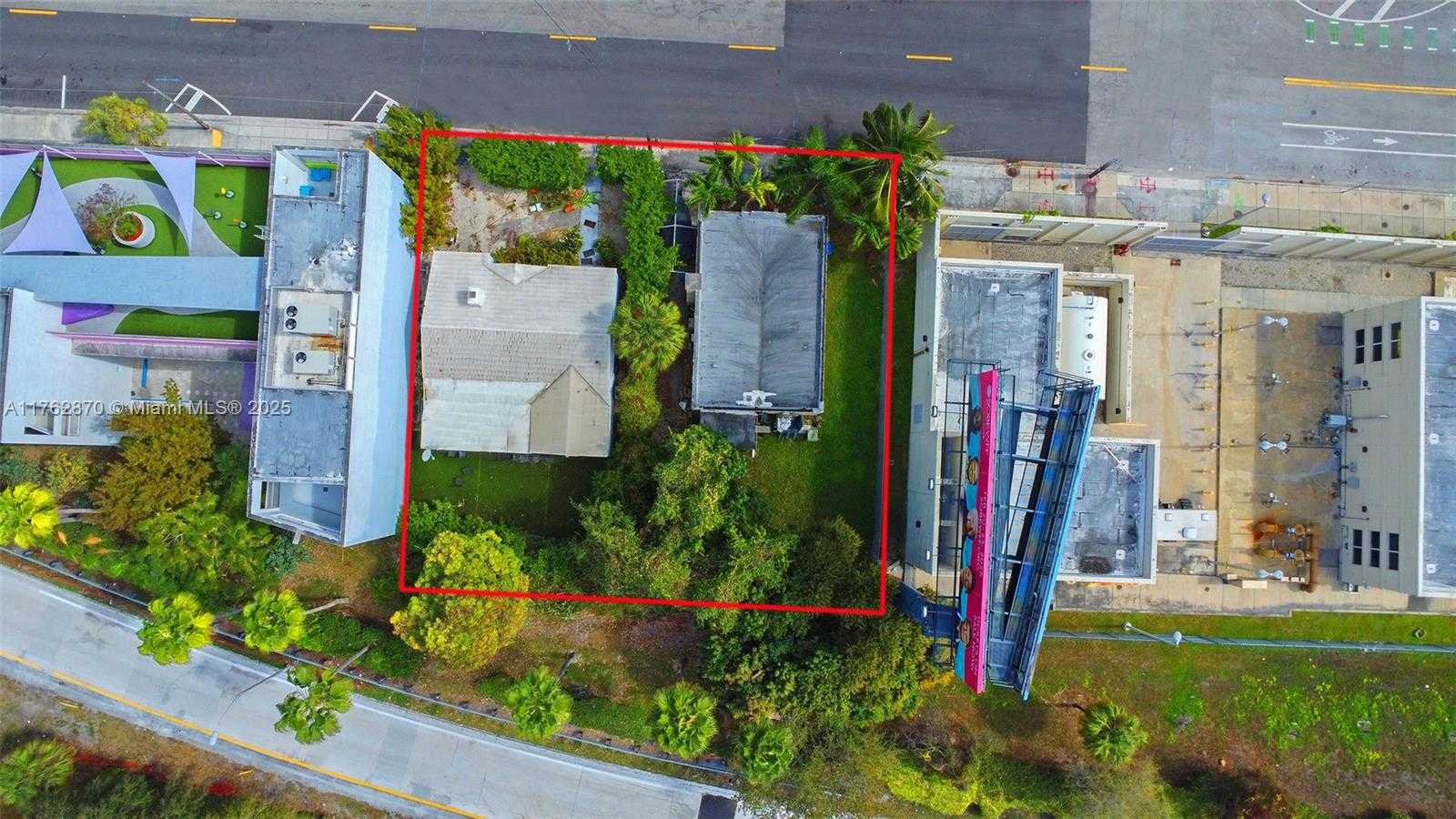 Small Image of 1036 SOUTH WEST 3RD AVE, Miami Number 9