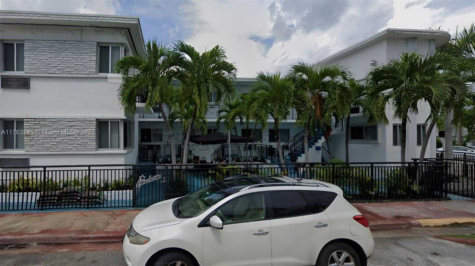 Small Image of Miami Beach Number 3