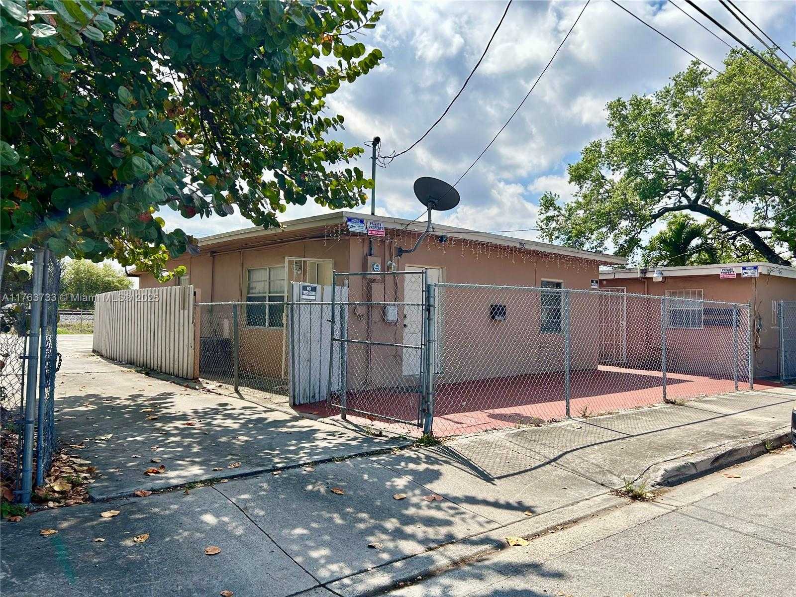 Small Image of 1940 ALI BABA AVE, Opa-Locka Number 16