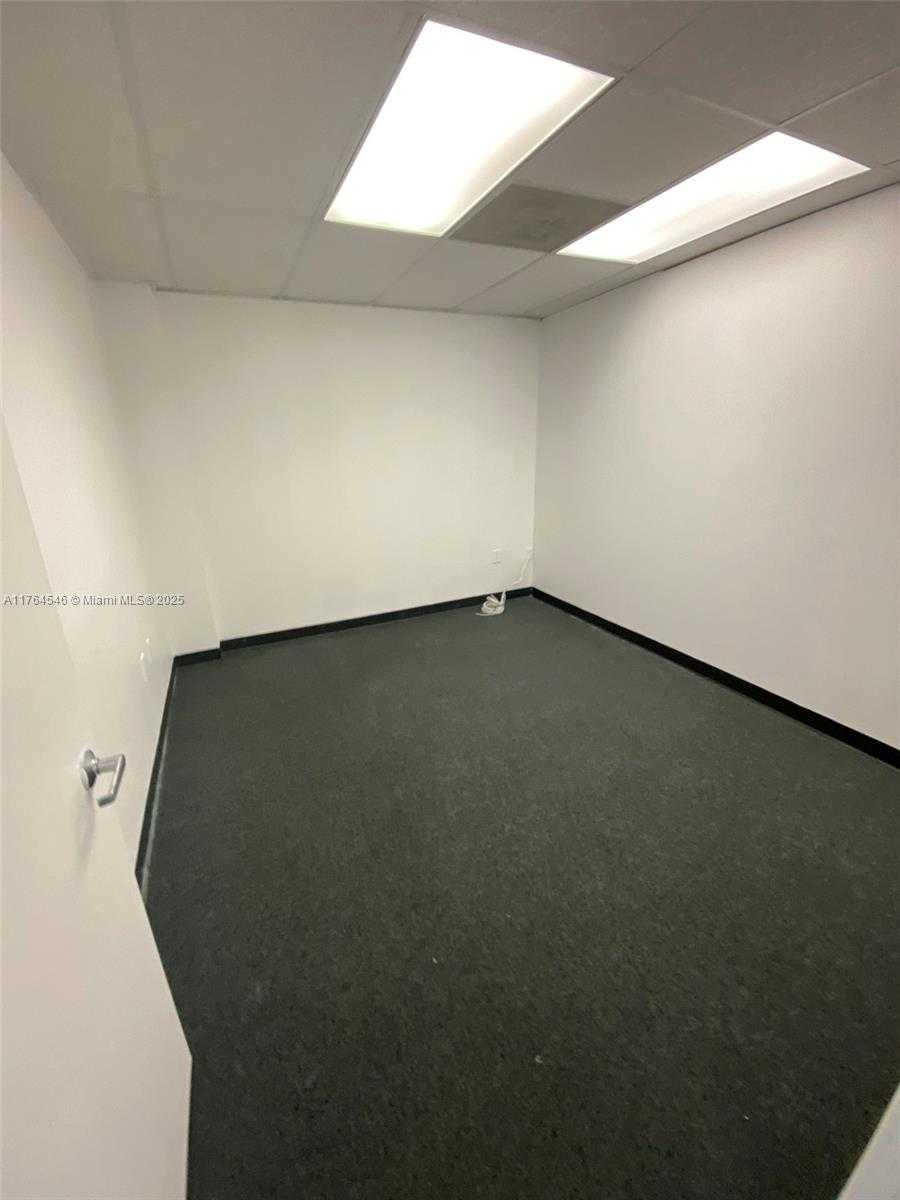 Small Image of 3521 WEST BROWARD BLVD #208, Lauderhill Number 9