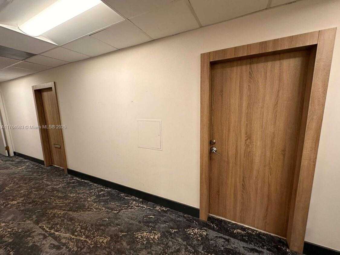 Small Image of 3800 SOUTH OCEAN DR #218, Hollywood Number 7