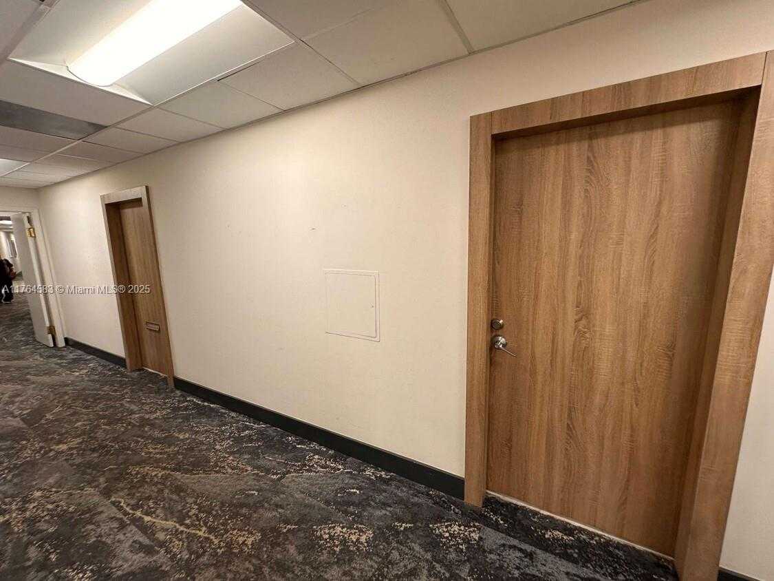 Small Image of 3800 SOUTH OCEAN DR #218, Hollywood Number 8