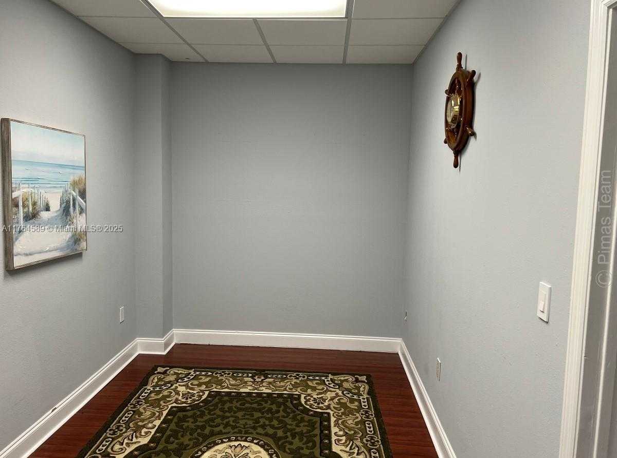 Small Image of 3800 SOUTH OCEAN DR #217, Hollywood Number 17
