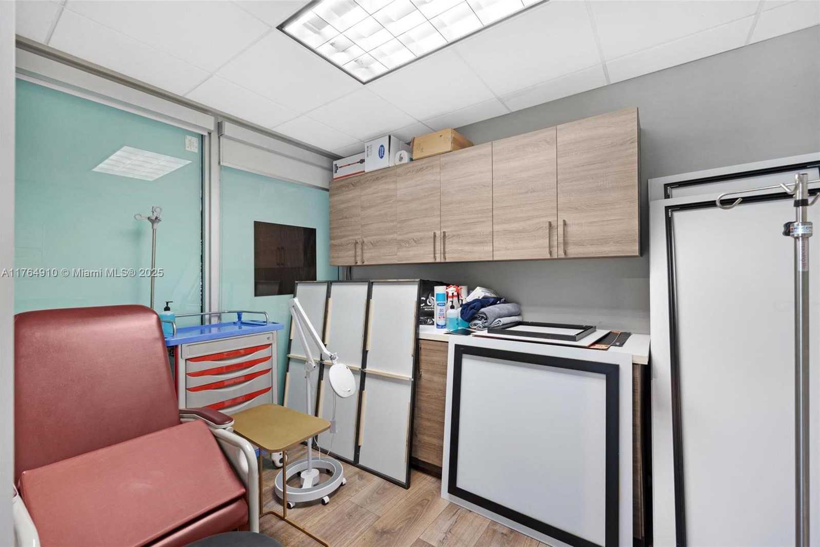 Small Image of 755 EAST 49TH ST, Hialeah Number 11