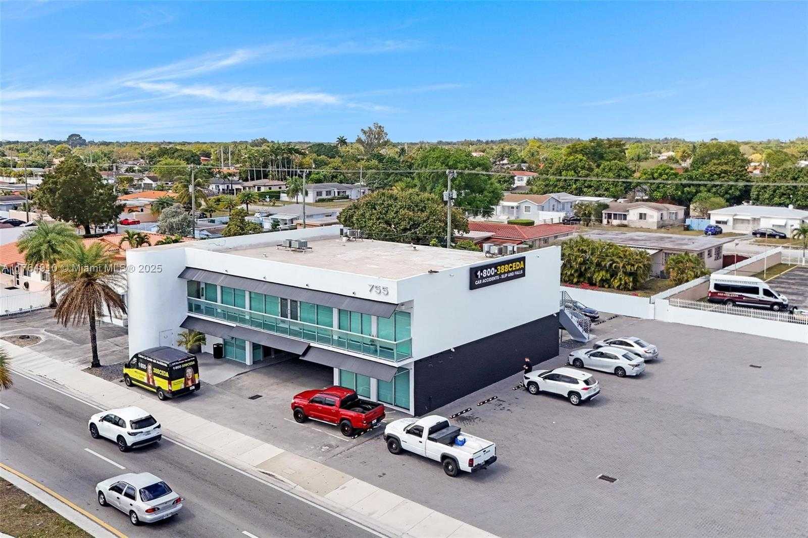 Small Image of 755 EAST 49TH ST, Hialeah Number 15