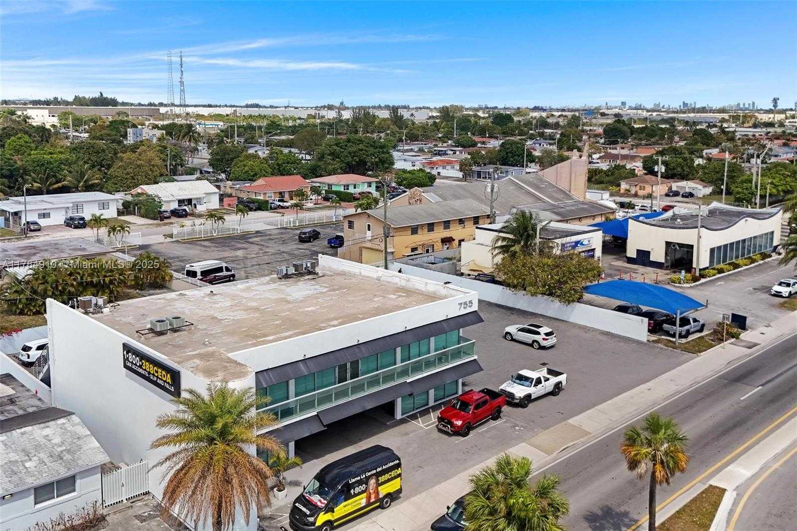 Small Image of 755 EAST 49TH ST, Hialeah Number 16