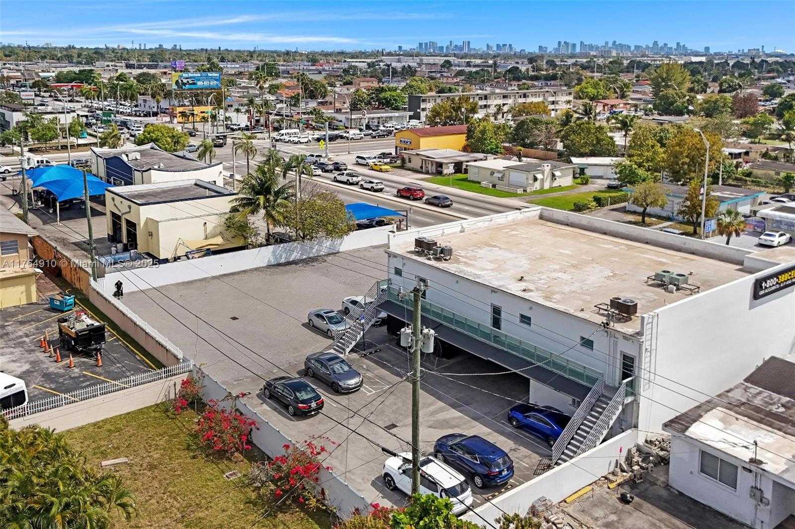 Small Image of 755 EAST 49TH ST, Hialeah Number 17