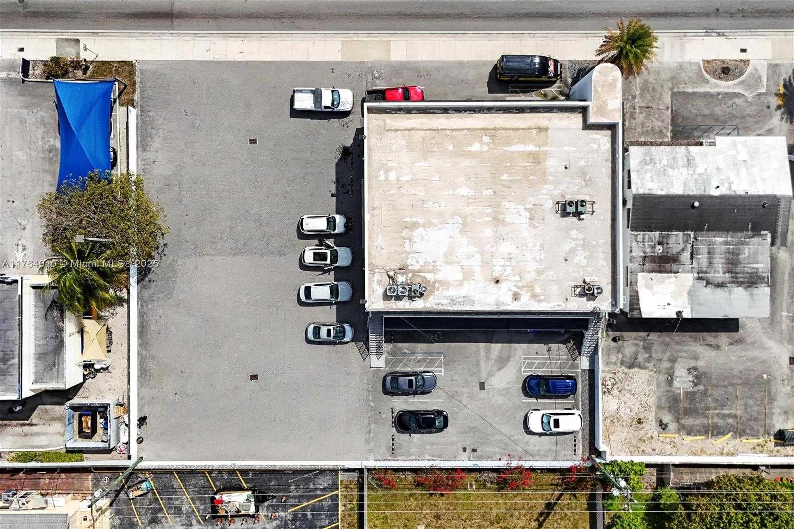 Small Image of 755 EAST 49TH ST, Hialeah Number 21