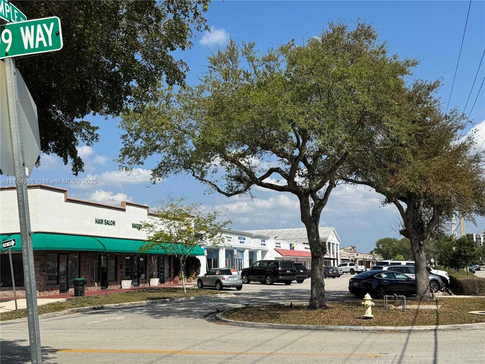 Small Image of 9891 WEST SAMPLE RD, Coral Springs Number 8