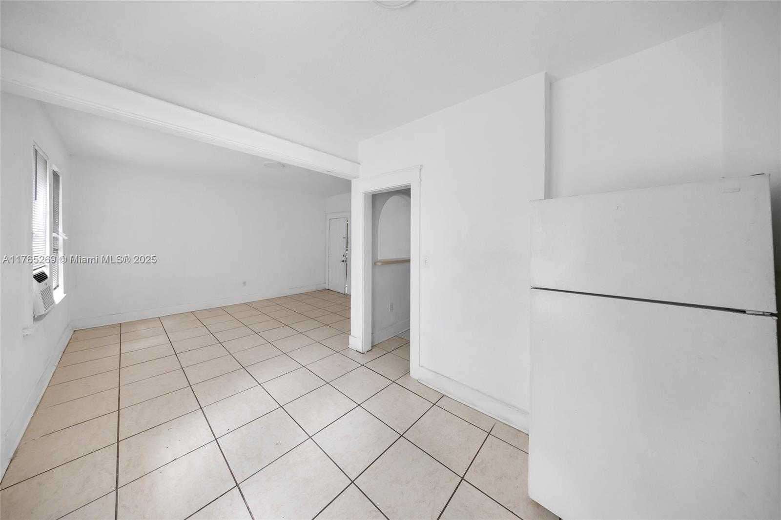 Small Image of 227 NORTH WEST 13TH AVE, Miami Number 22