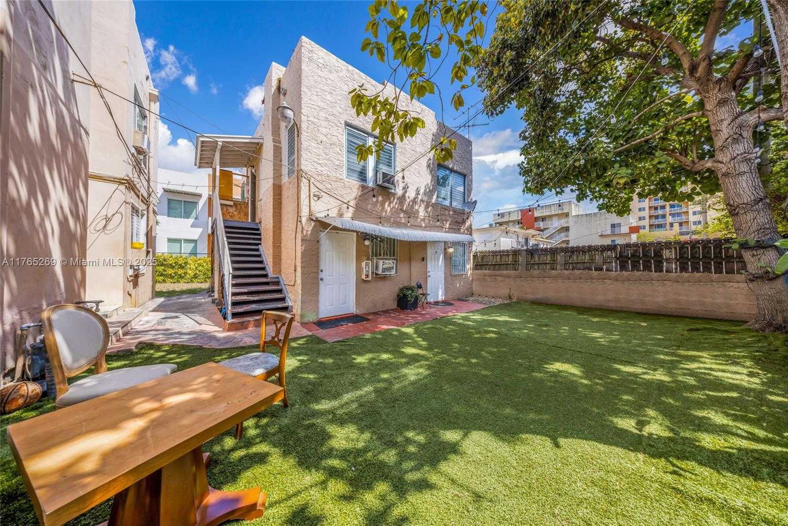 Small Image of 227 NORTH WEST 13TH AVE, Miami Number 4