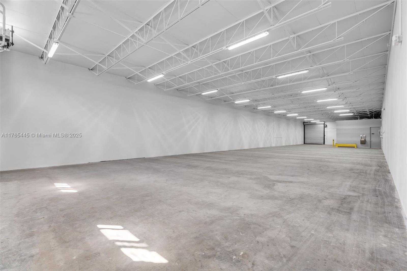 Small Image of 2625 WEST 6TH AVE, Hialeah Number 15