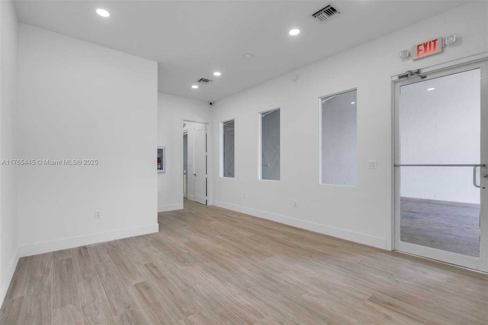 Small Image of 2625 WEST 6TH AVE, Hialeah Number 5