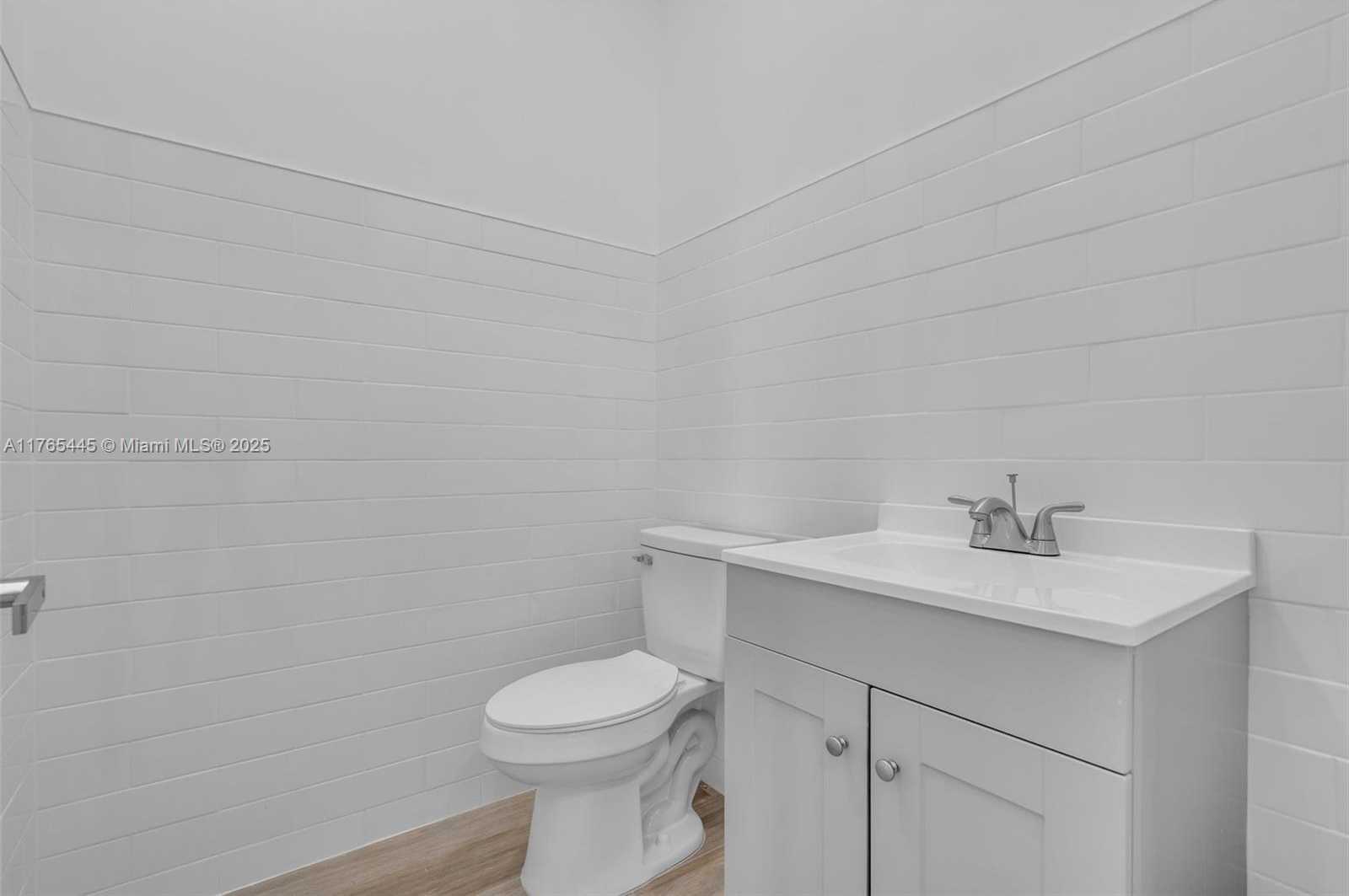 Small Image of 2625 WEST 6TH AVE, Hialeah Number 7