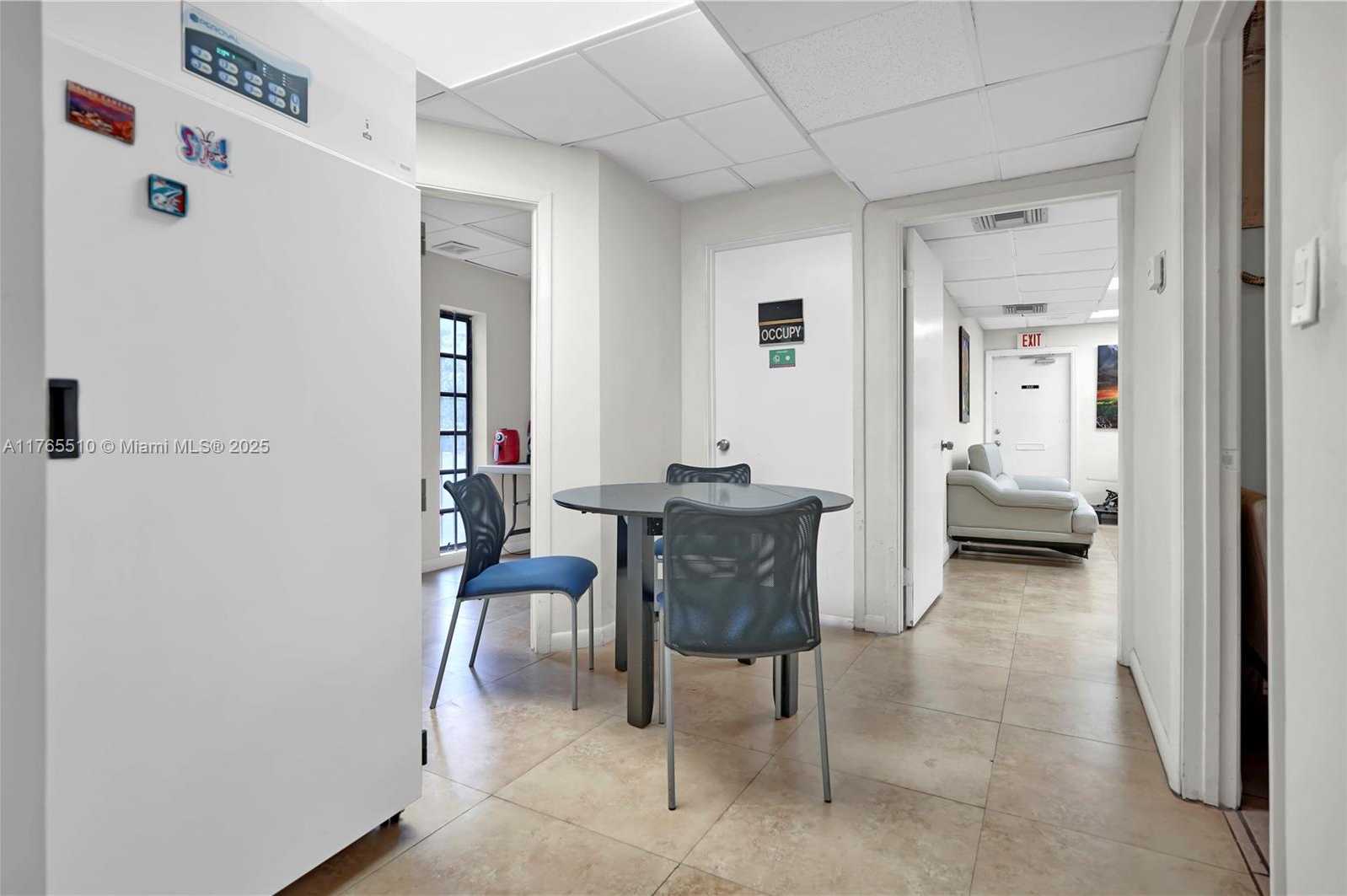 Small Image of Miami Number 12