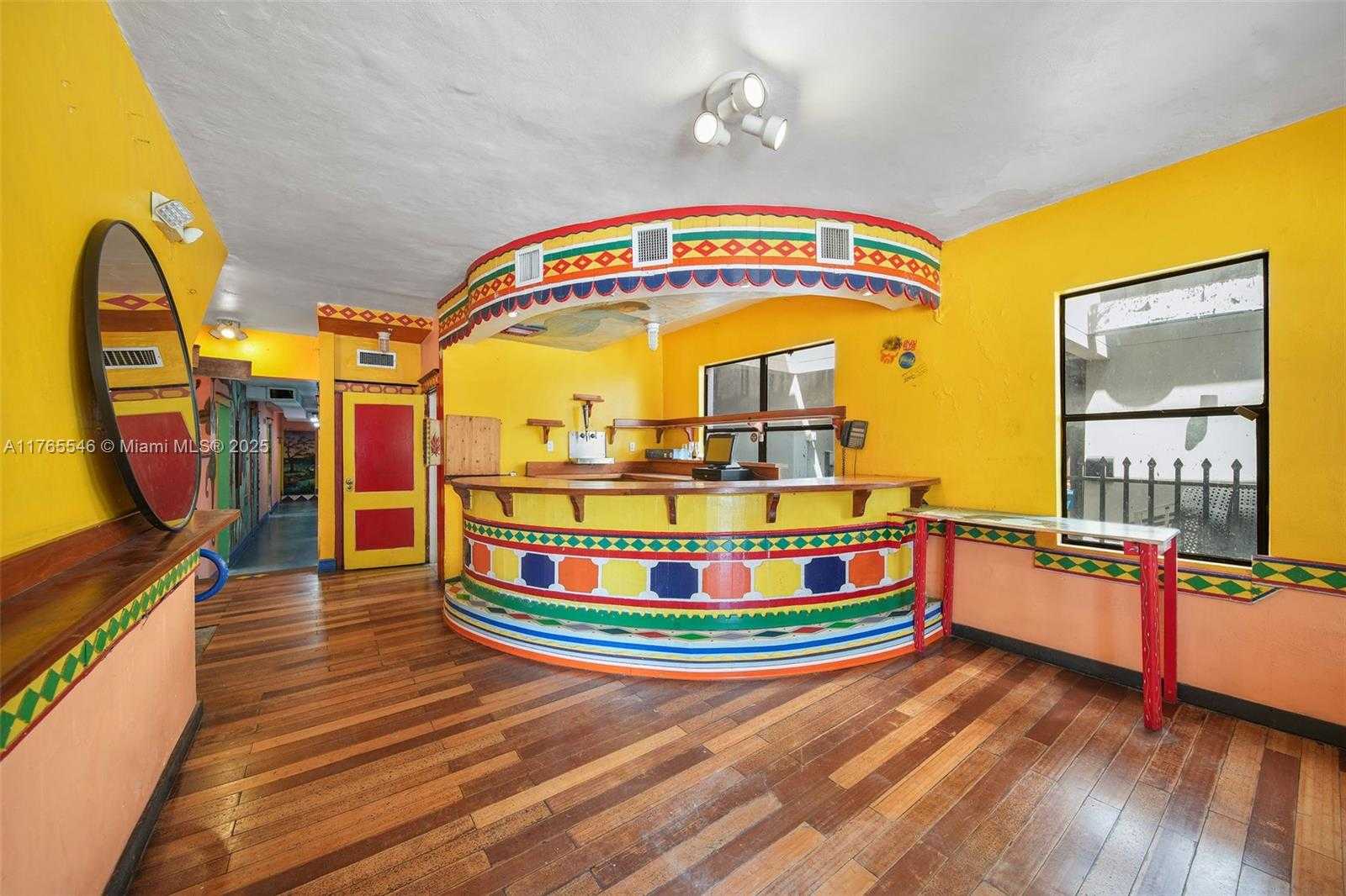 Small Image of 819 5TH ST, Miami Beach Number 17