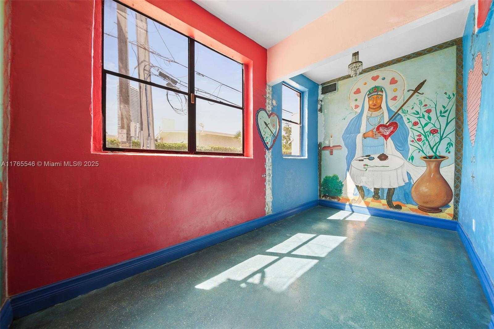 Small Image of 819 5TH ST, Miami Beach Number 23