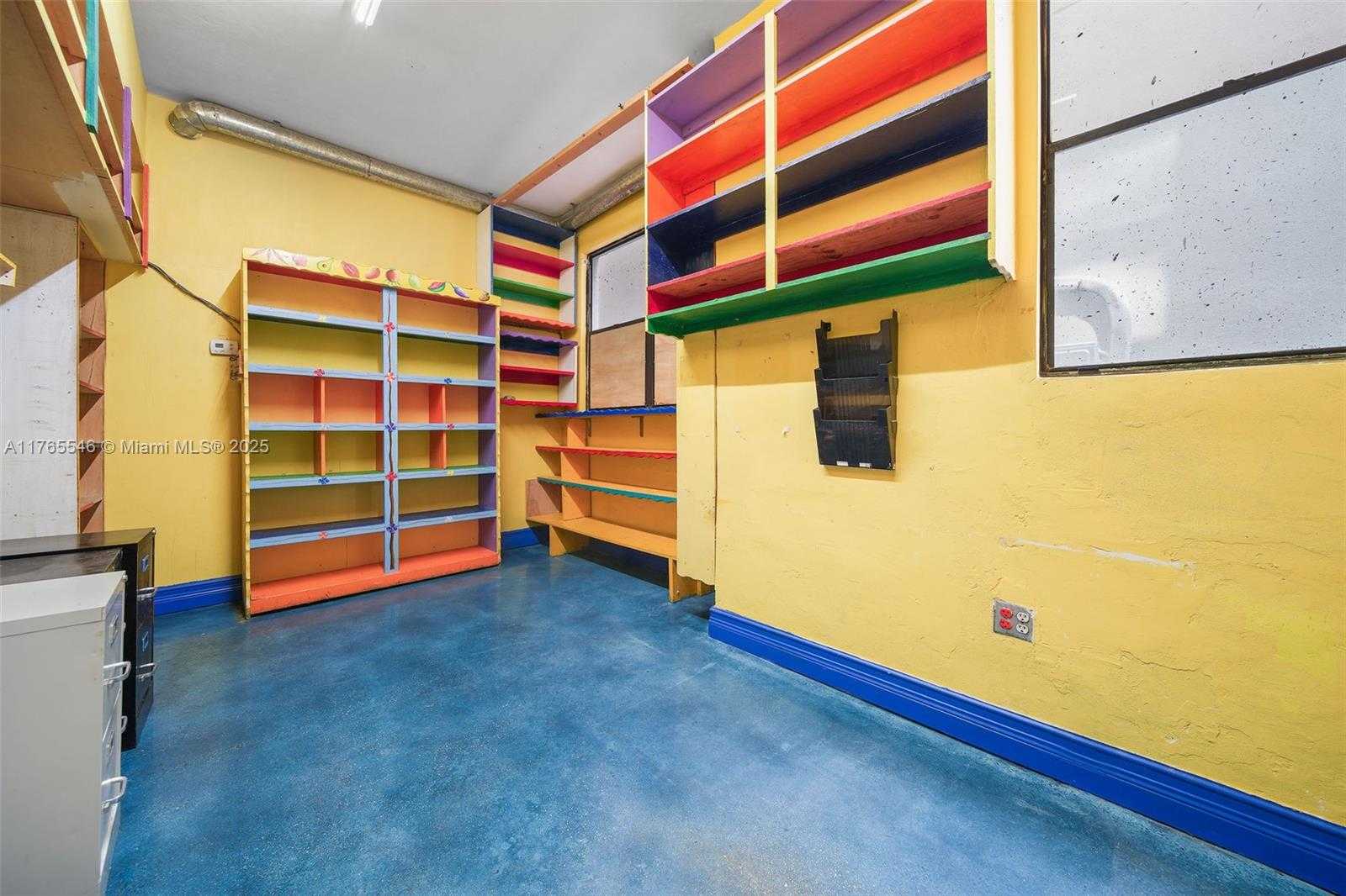 Small Image of 819 5TH ST, Miami Beach Number 25