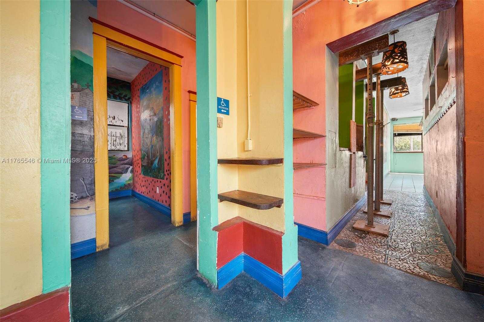Small Image of 819 5TH ST, Miami Beach Number 26