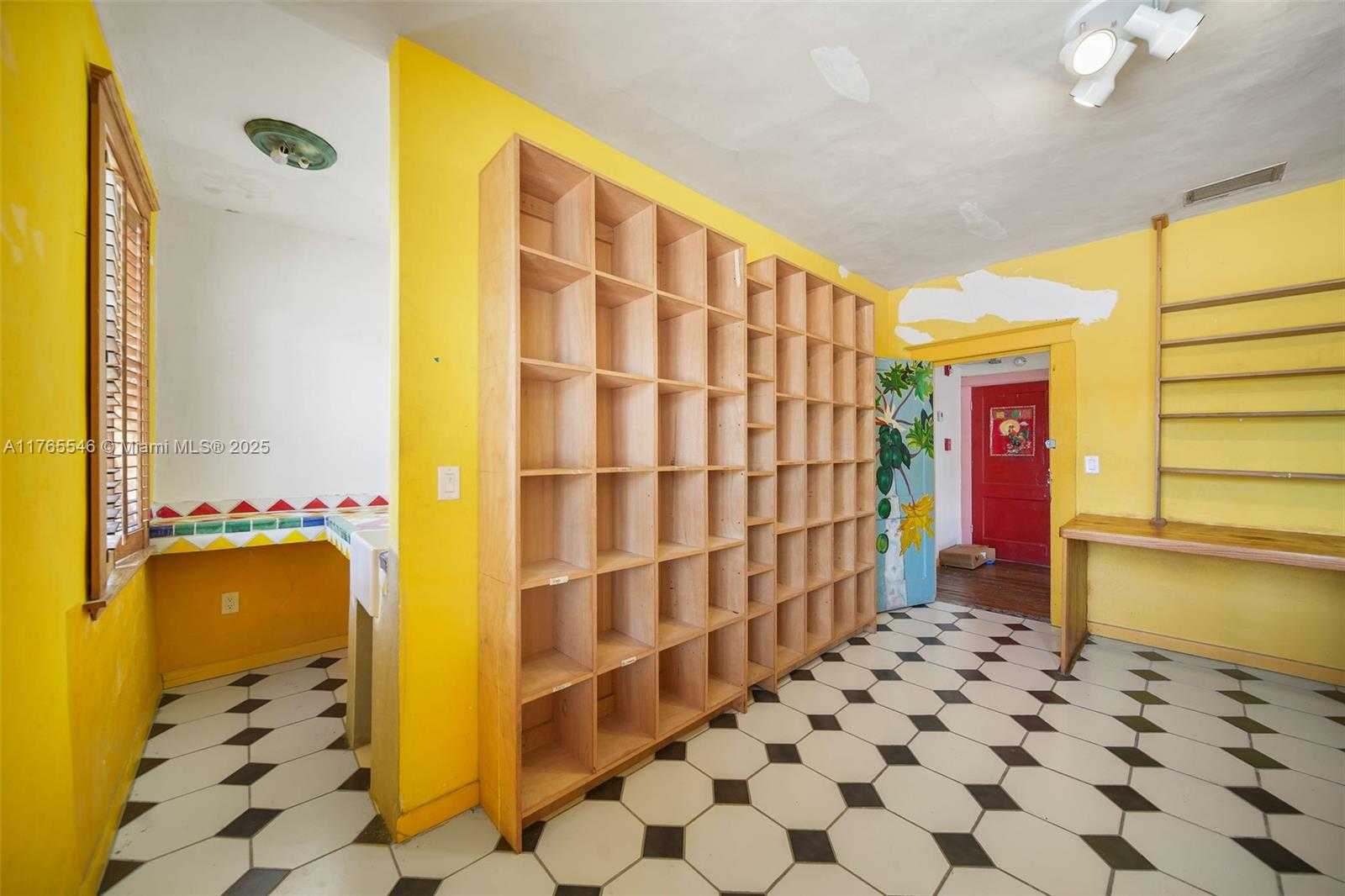 Small Image of 819 5TH ST, Miami Beach Number 30
