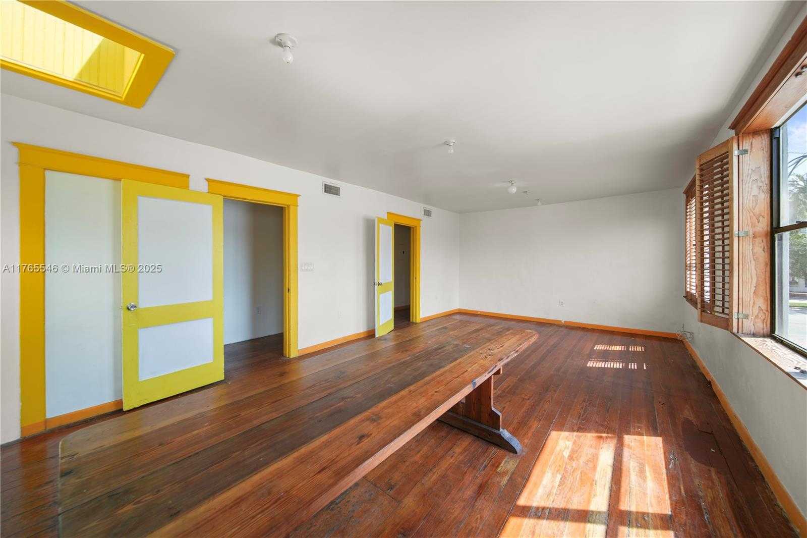 Small Image of 819 5TH ST, Miami Beach Number 42