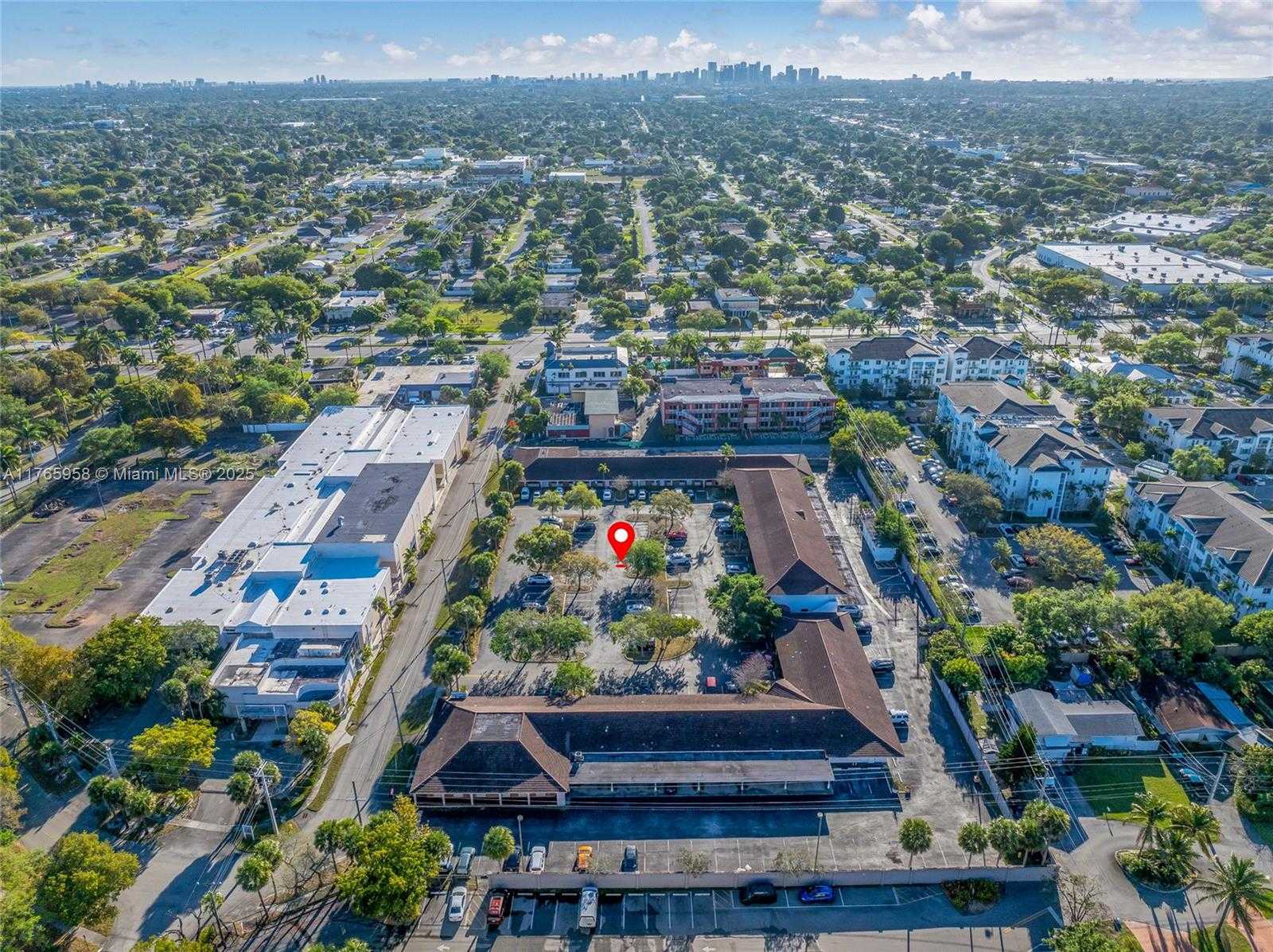 Small Image of 4100 N Hospital Dr, Plantation, FL 33317, USA Number 13