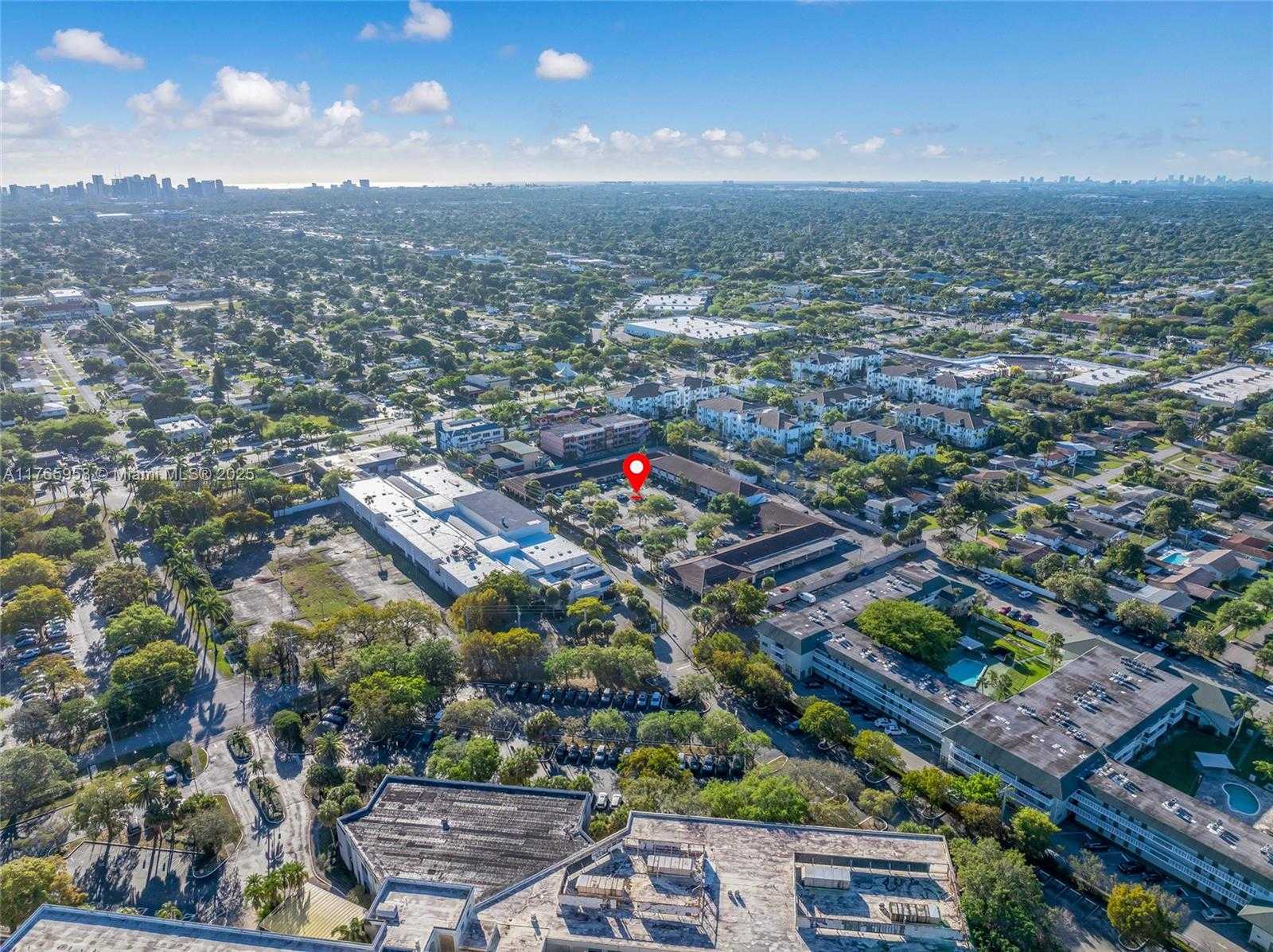 Small Image of 4100 N Hospital Dr, Plantation, FL 33317, USA Number 23