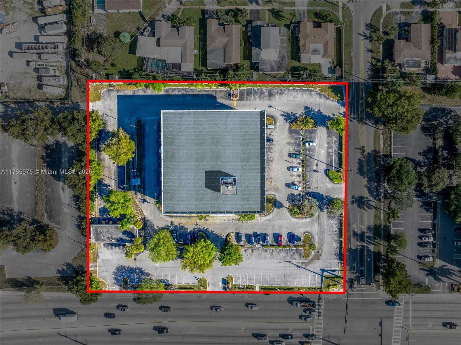 Small Image of 3661 WEST OAKLAND PARK BLVD, Lauderdale Lakes Number 3