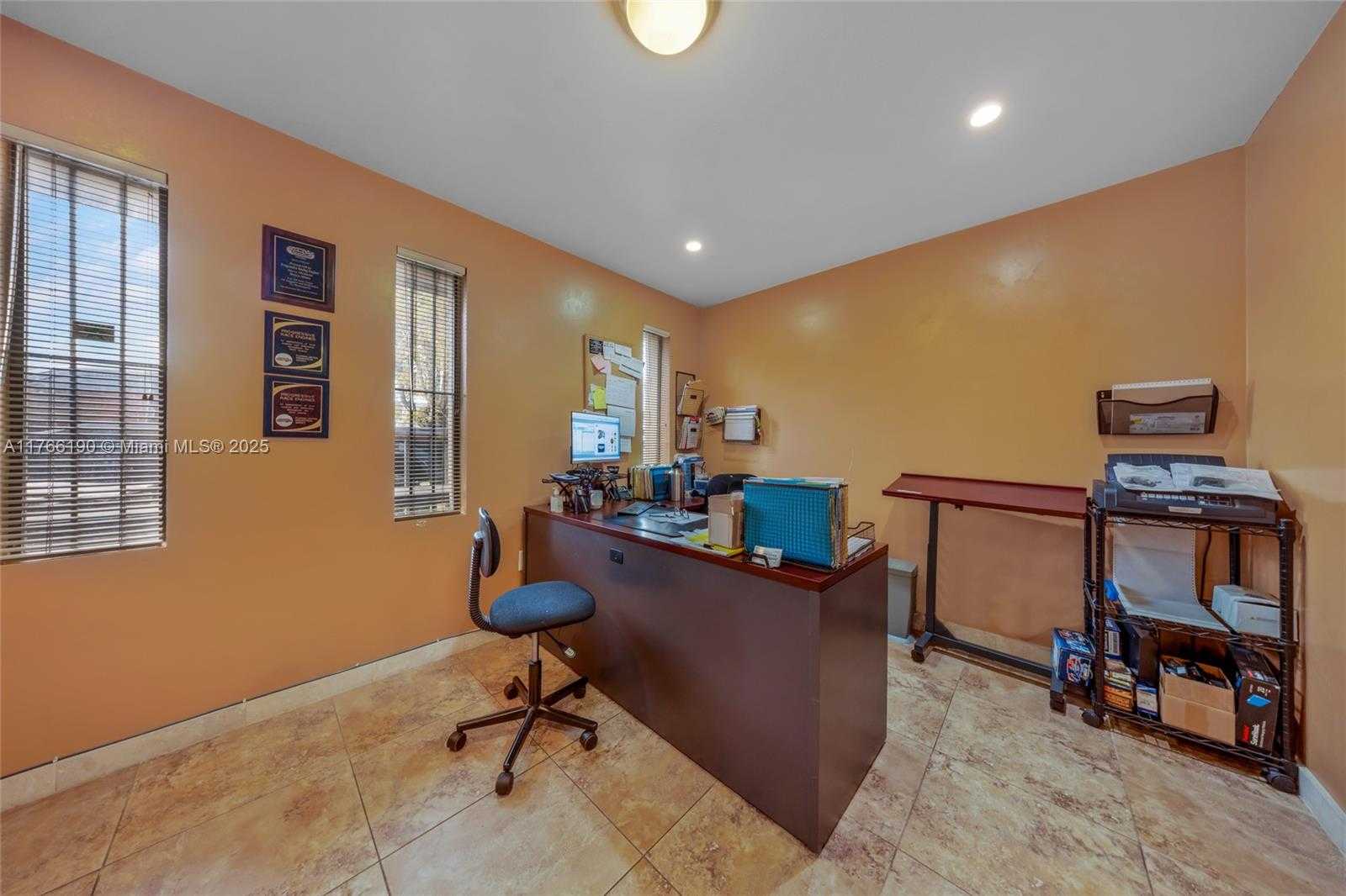 Small Image of 15241 NORTH WEST 33RD PL, Miami Gardens Number 11