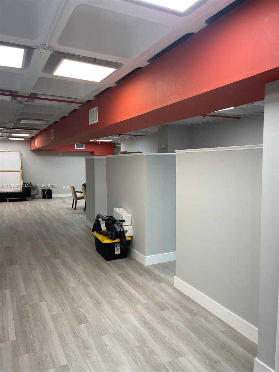 Small Image of 4300 BISCAYNE BLVD #G06, Miami Number 15