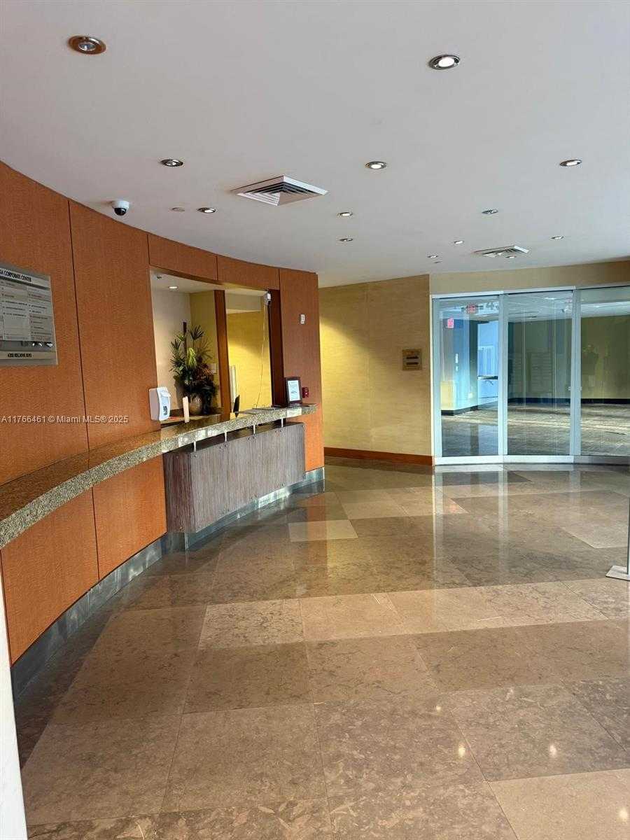 Small Image of 4300 BISCAYNE BLVD #G06, Miami Number 17