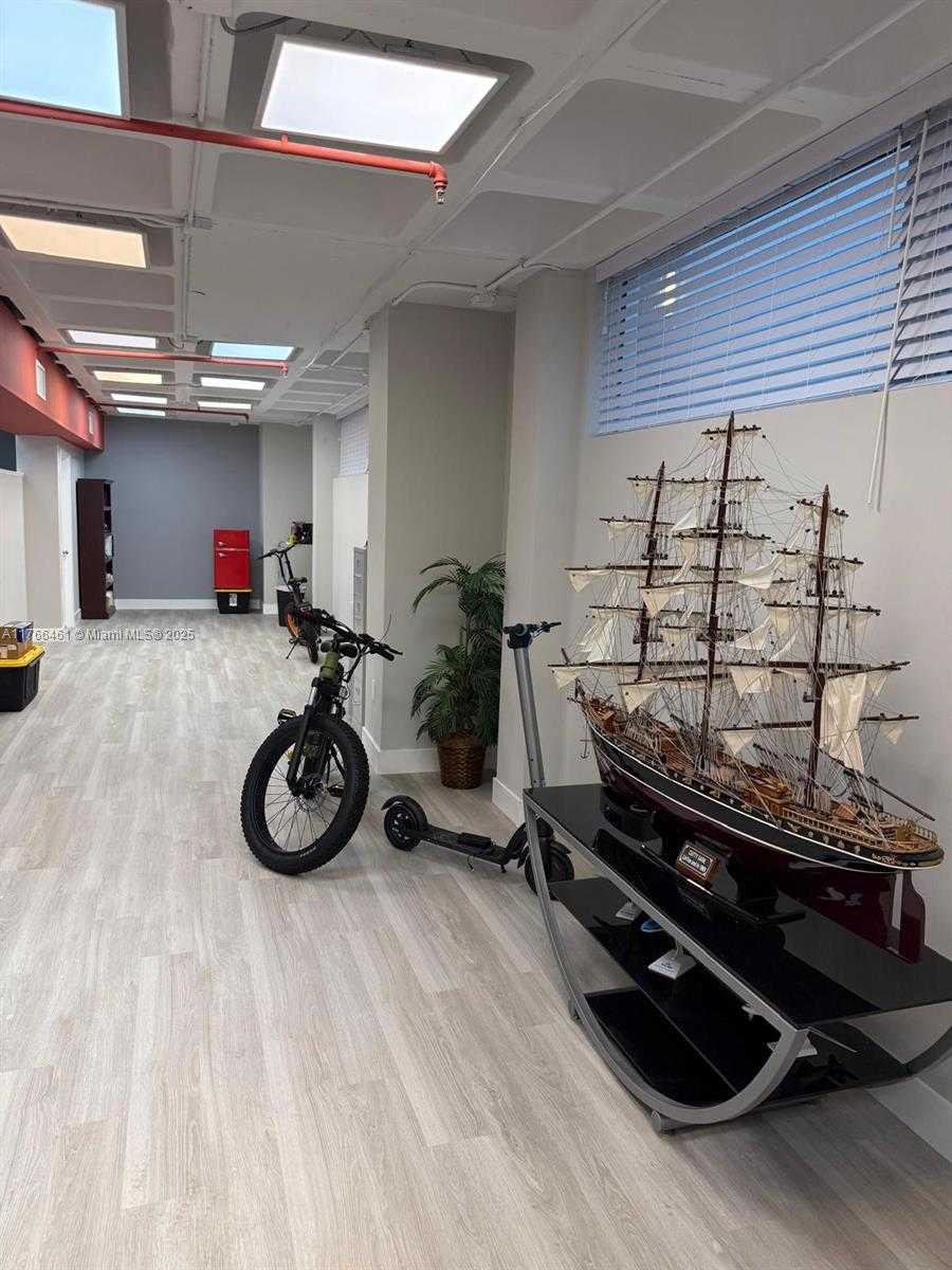 Small Image of 4300 BISCAYNE BLVD #G06, Miami Number 6