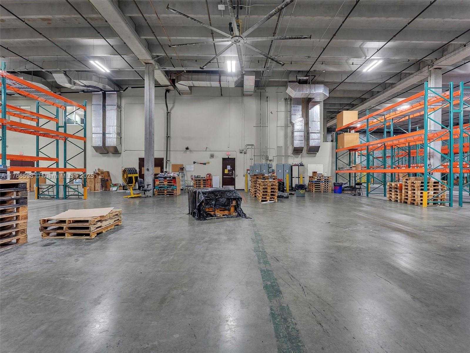 Small Image of 2260 NORTH WEST 114TH AVE, Sweetwater Number 47