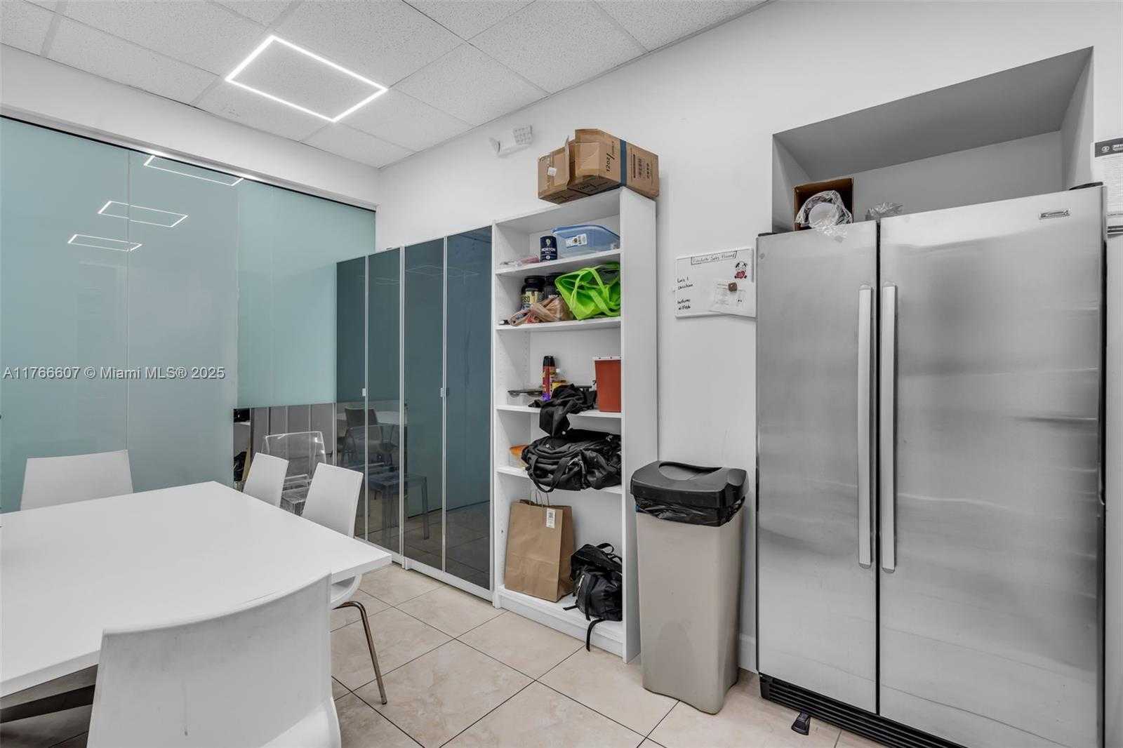 Small Image of 175 SE 7th St, Miami, FL 33131, USA Number 20