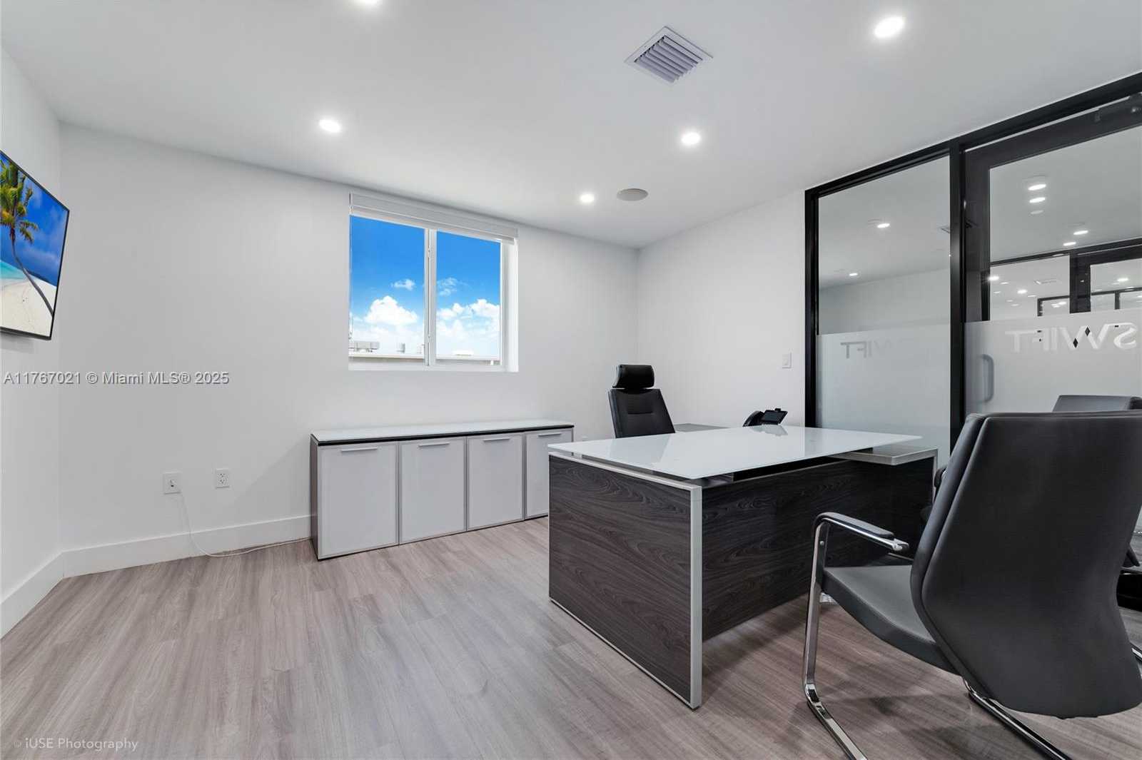 Small Image of 13040 SOUTH WEST 123RD AVE, Miami Number 11