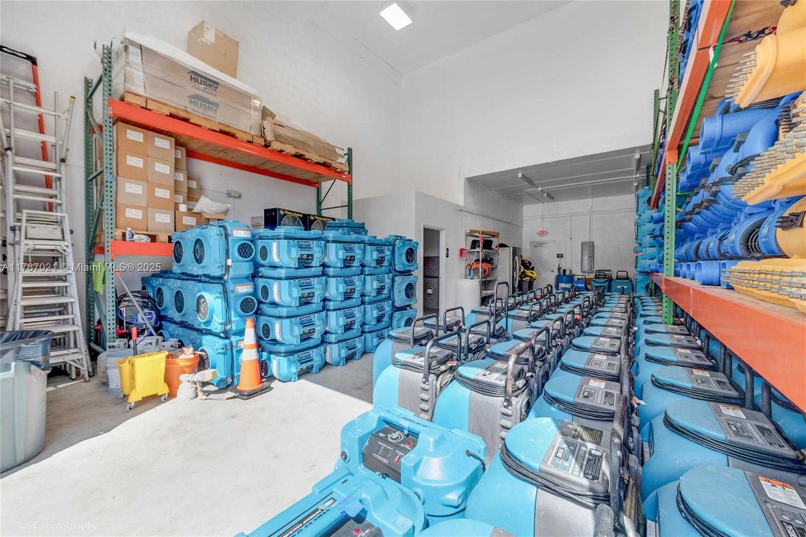 Small Image of 13040 SOUTH WEST 123RD AVE, Miami Number 20