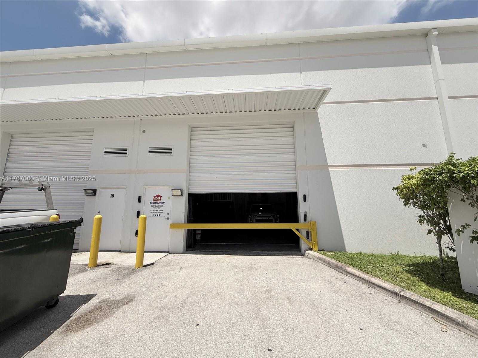 Small Image of 1315 NORTH WEST 98TH CT #BAY14, Doral Number 17