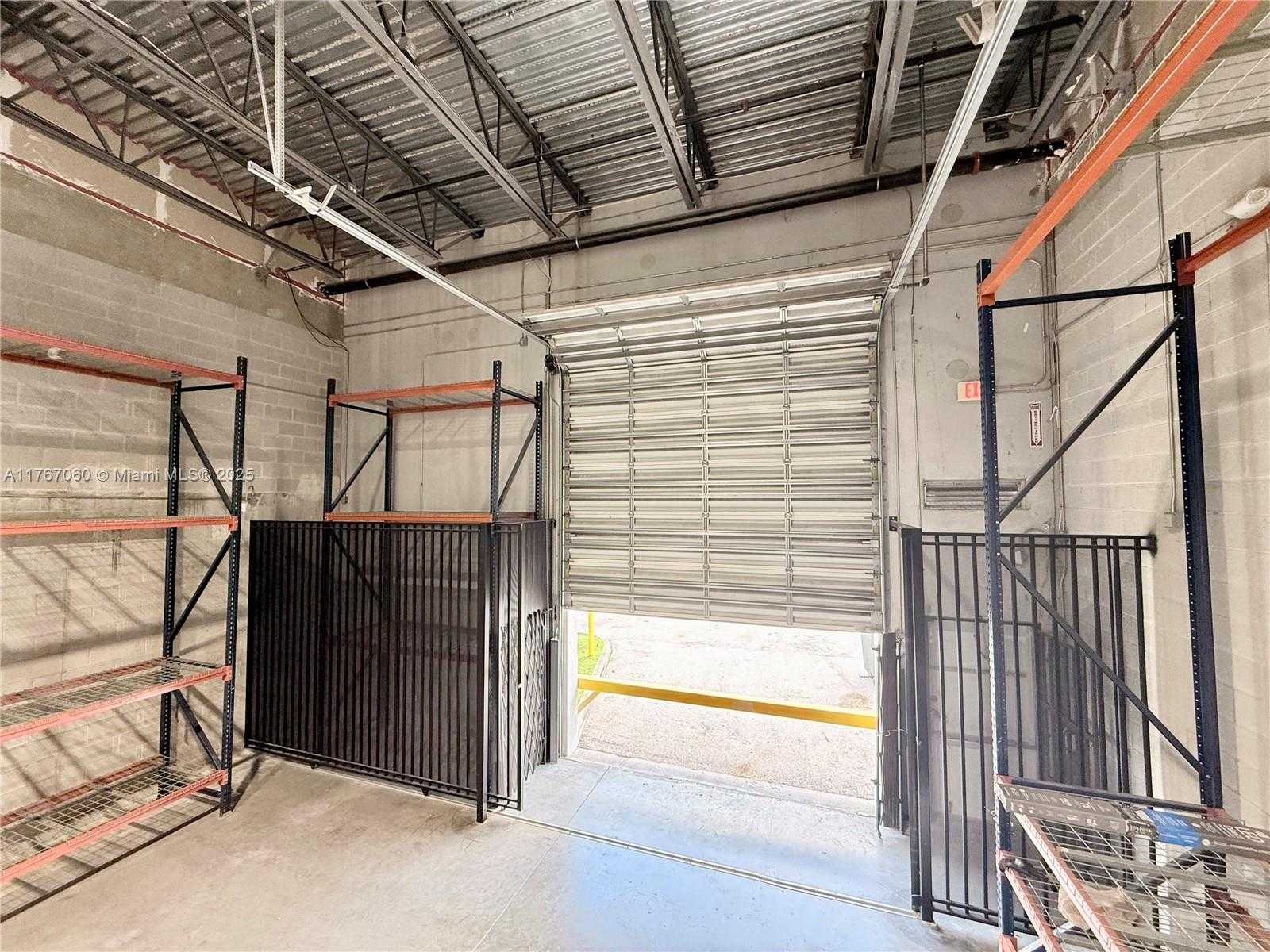 Small Image of 1315 NORTH WEST 98TH CT #BAY14, Doral Number 9