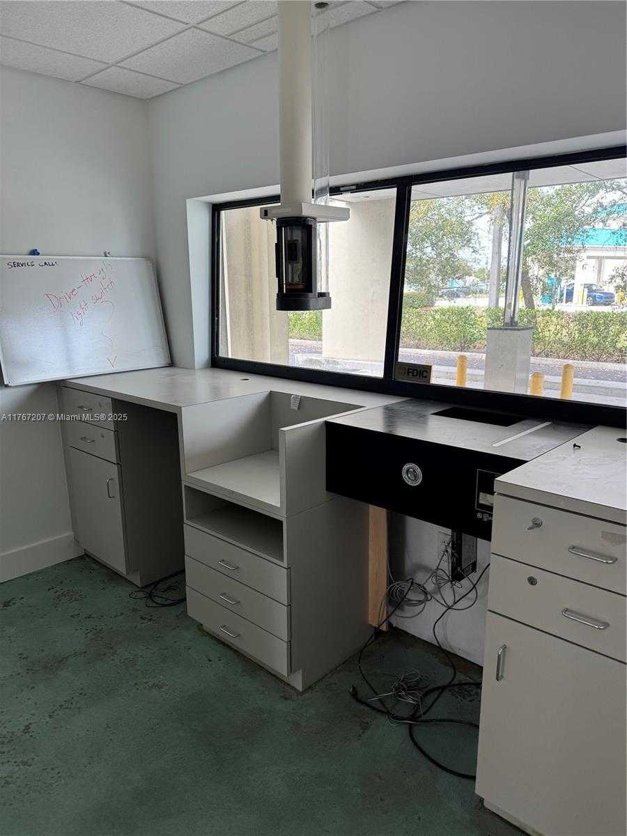 Small Image of 3250 SOUTH EAST FEDERAL HWY, Stuart Number 5