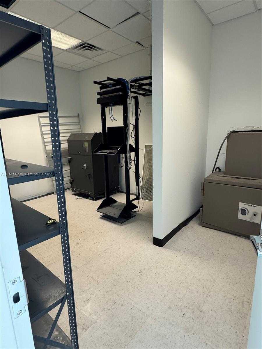 Small Image of 3250 SOUTH EAST FEDERAL HWY, Stuart Number 9