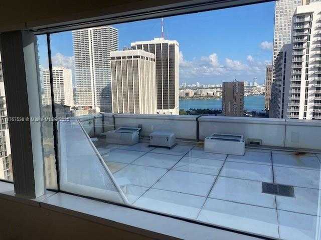 Small Image of 100 SOUTH EAST 2 ST #2000, Miami Number 13