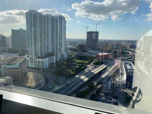 Small Image of 100 SOUTH EAST 2 ST #2000, Miami Number 22