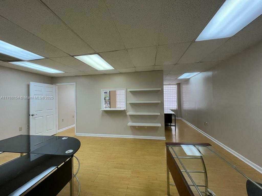Small Image of 2501 NORTH WEST 72ND AVE #2533-A, Miami Number 6
