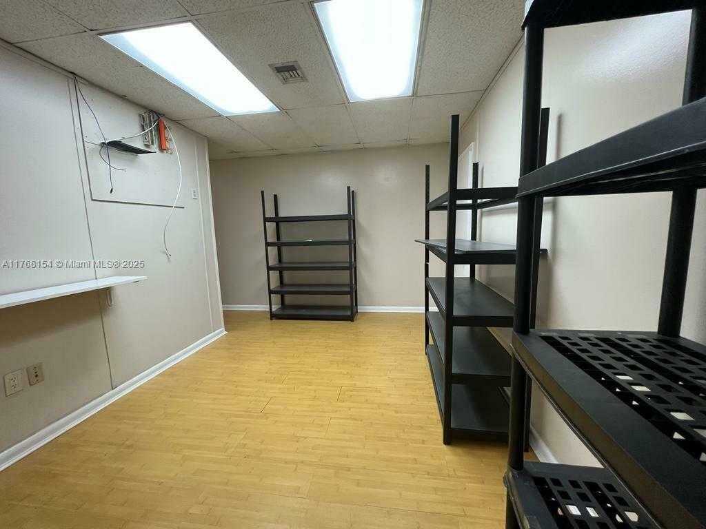 Small Image of 2501 NORTH WEST 72ND AVE #2533-A, Miami Number 7