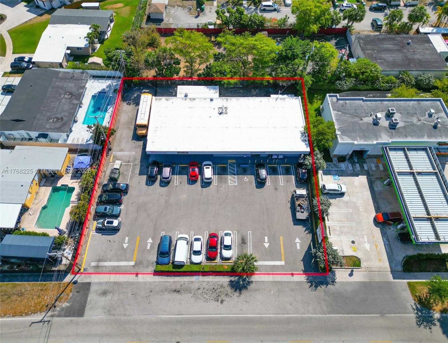 Small Image of 17851 NORTH WEST 78TH AVE, Hialeah Number 14