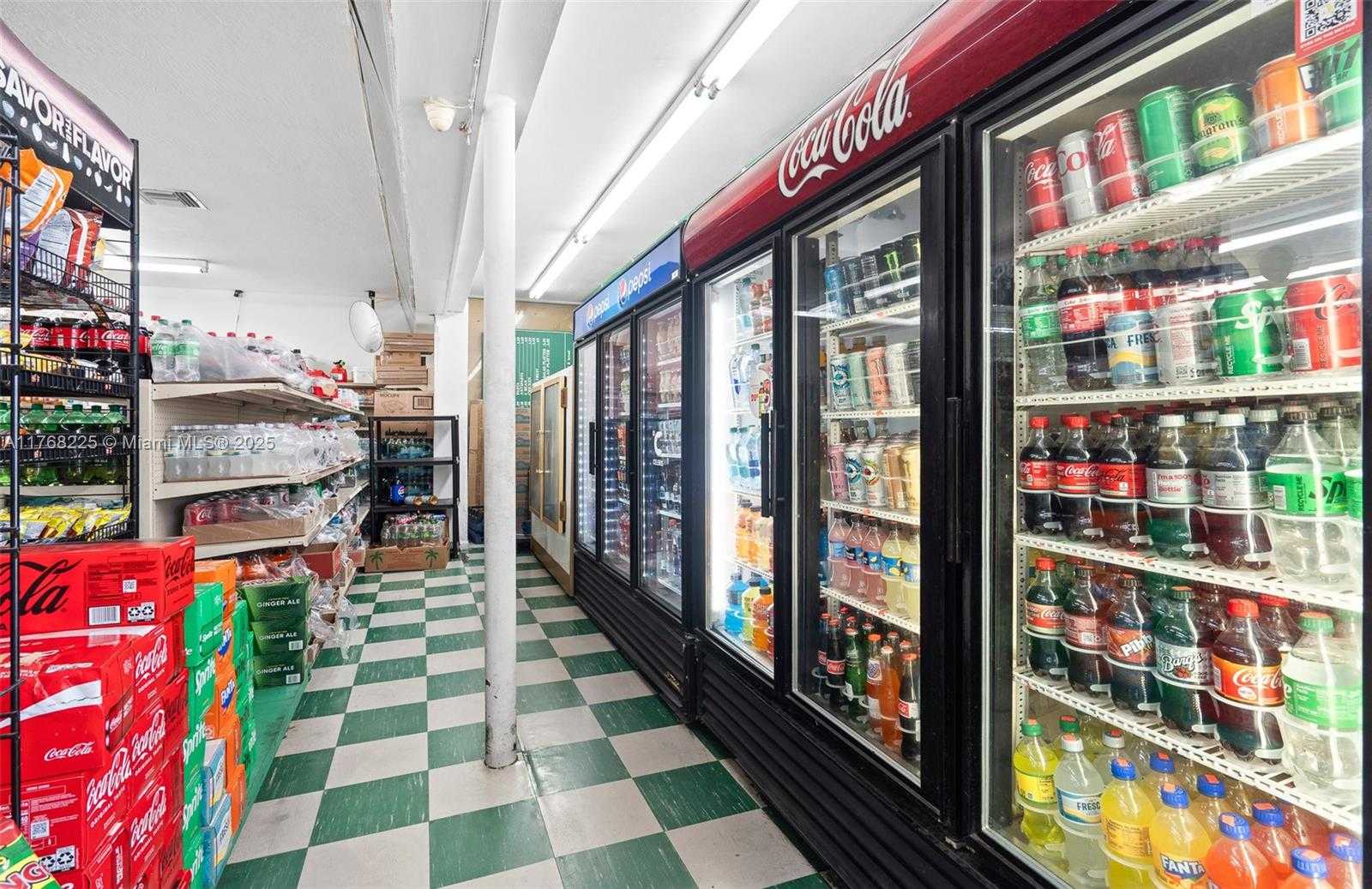 Small Image of 17851 NORTH WEST 78TH AVE, Hialeah Number 24